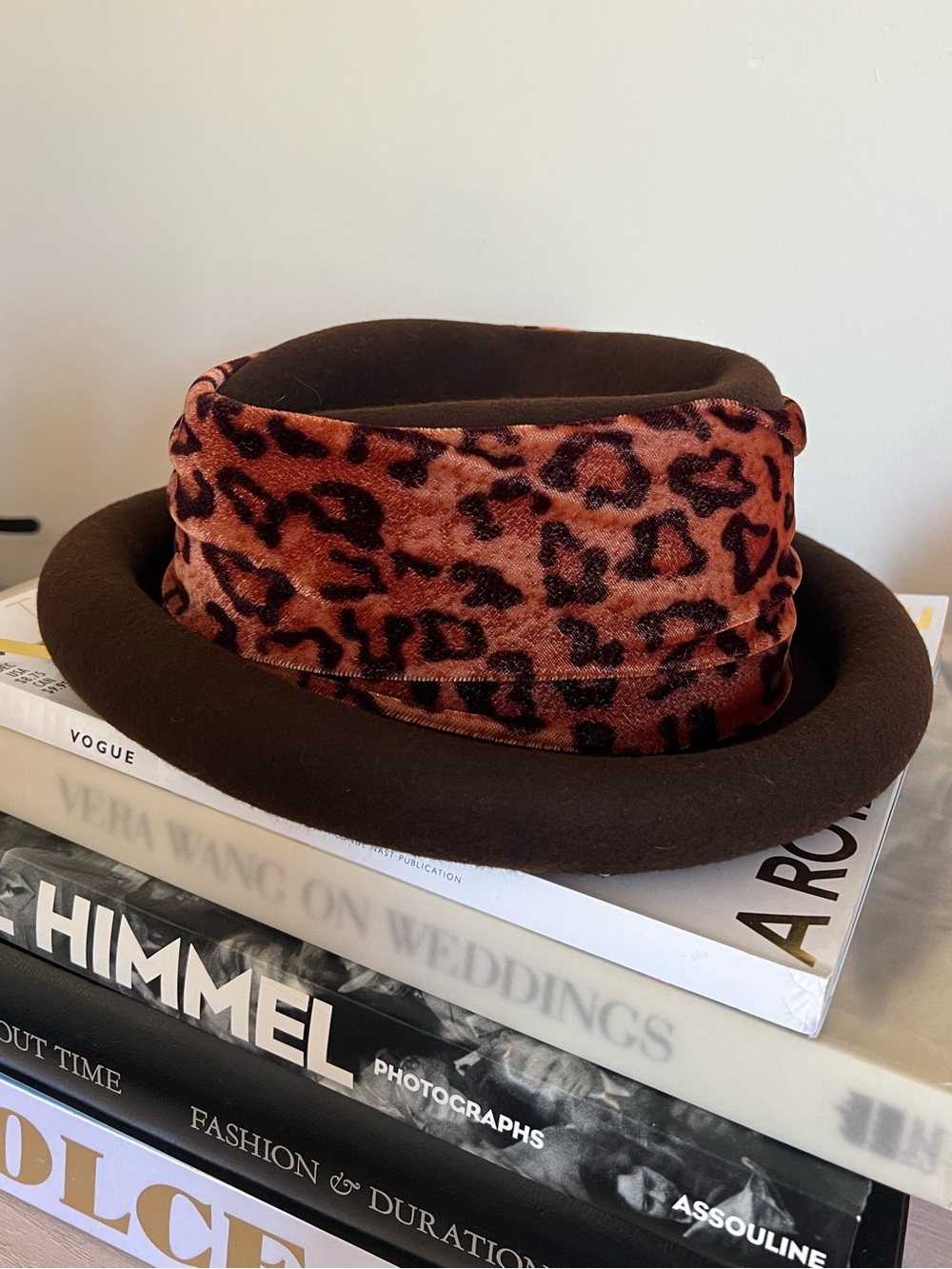 Vintage Brown Wool Felt Hat Leopard Print Velvet Band Rolled Brim Fedora Cloche